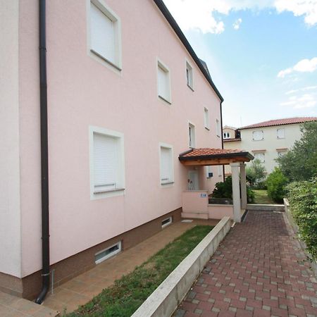 Apartment Mendikovic Porec Luaran gambar