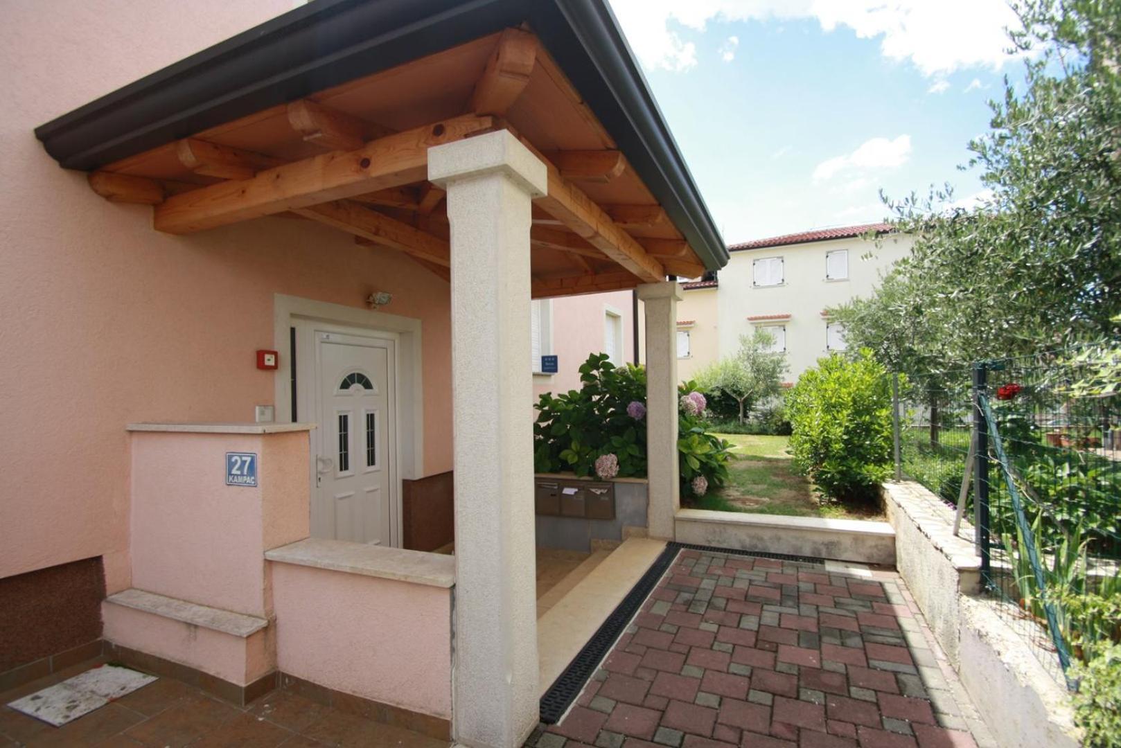 Apartment Mendikovic Porec Luaran gambar