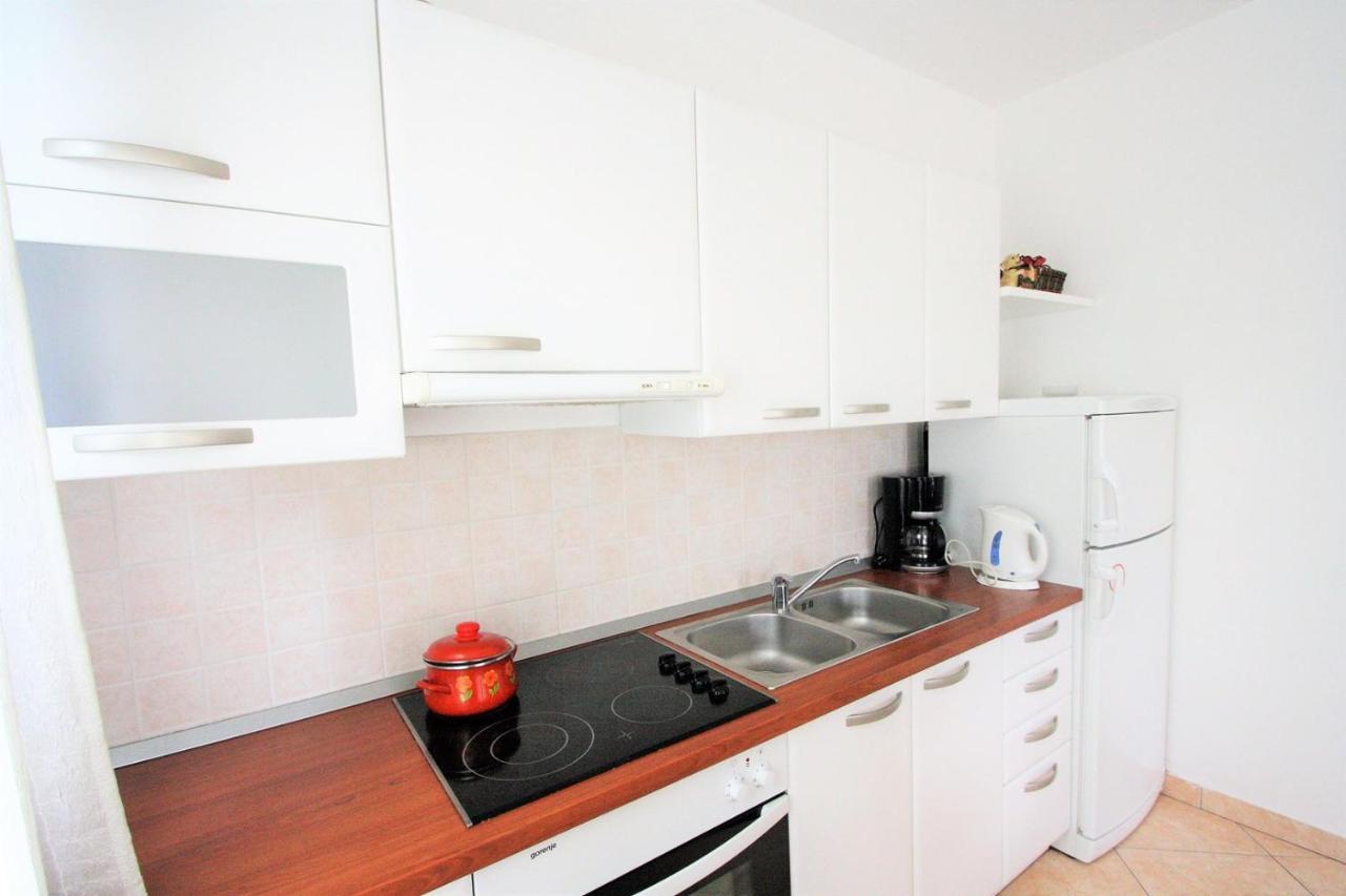 Apartment Mendikovic Porec Luaran gambar